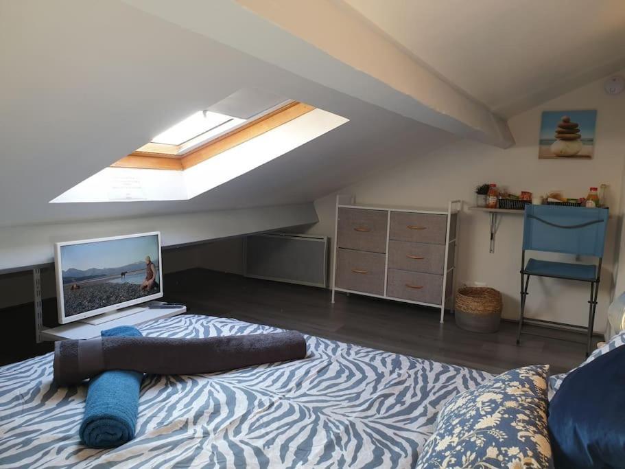 Appartement Duplexe De 1 A 4 Chambres Privees Dans Maison Le Teil Eksteriør bilde