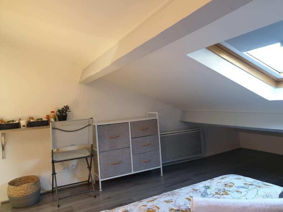 Appartement Duplexe De 1 A 4 Chambres Privees Dans Maison Le Teil Eksteriør bilde
